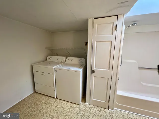 $1,050 | 632 Hanover Street, New Oxford, PA 17350