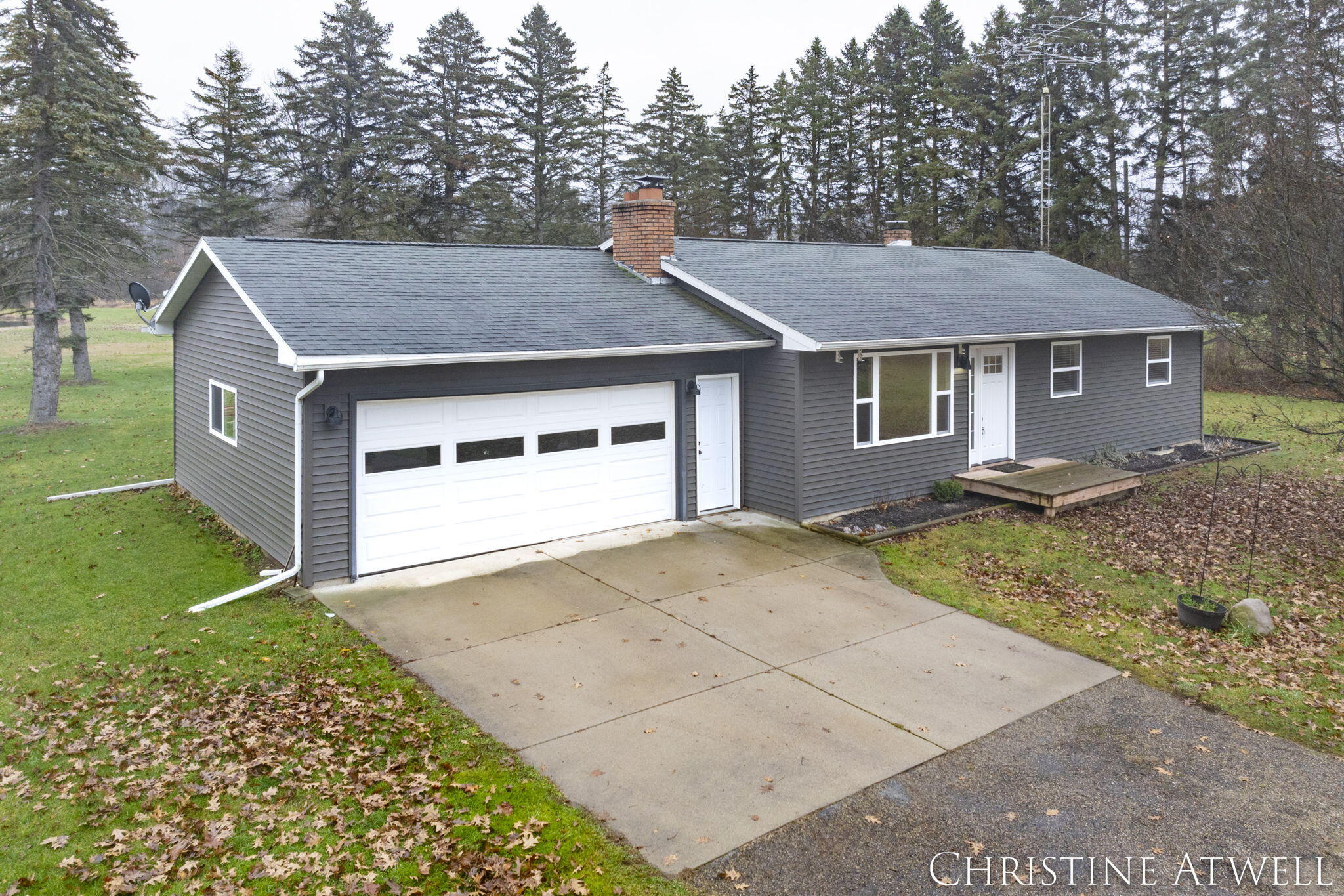 1-web-or-mls-1331-s-perkey-rd