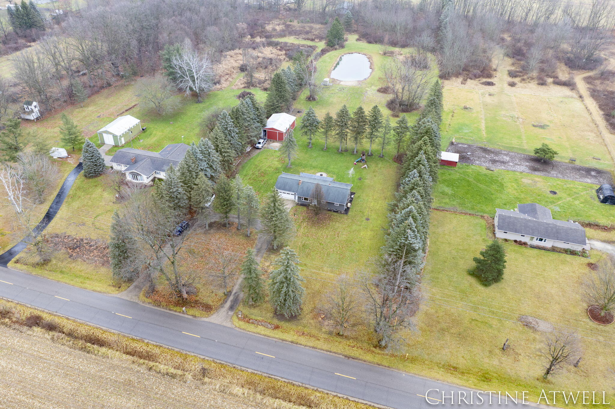 1331 South Perkey Road Charlotte, MI 48813 - Photo 3 of 39 3-web-or-mls-1331-s-perkey-rd
