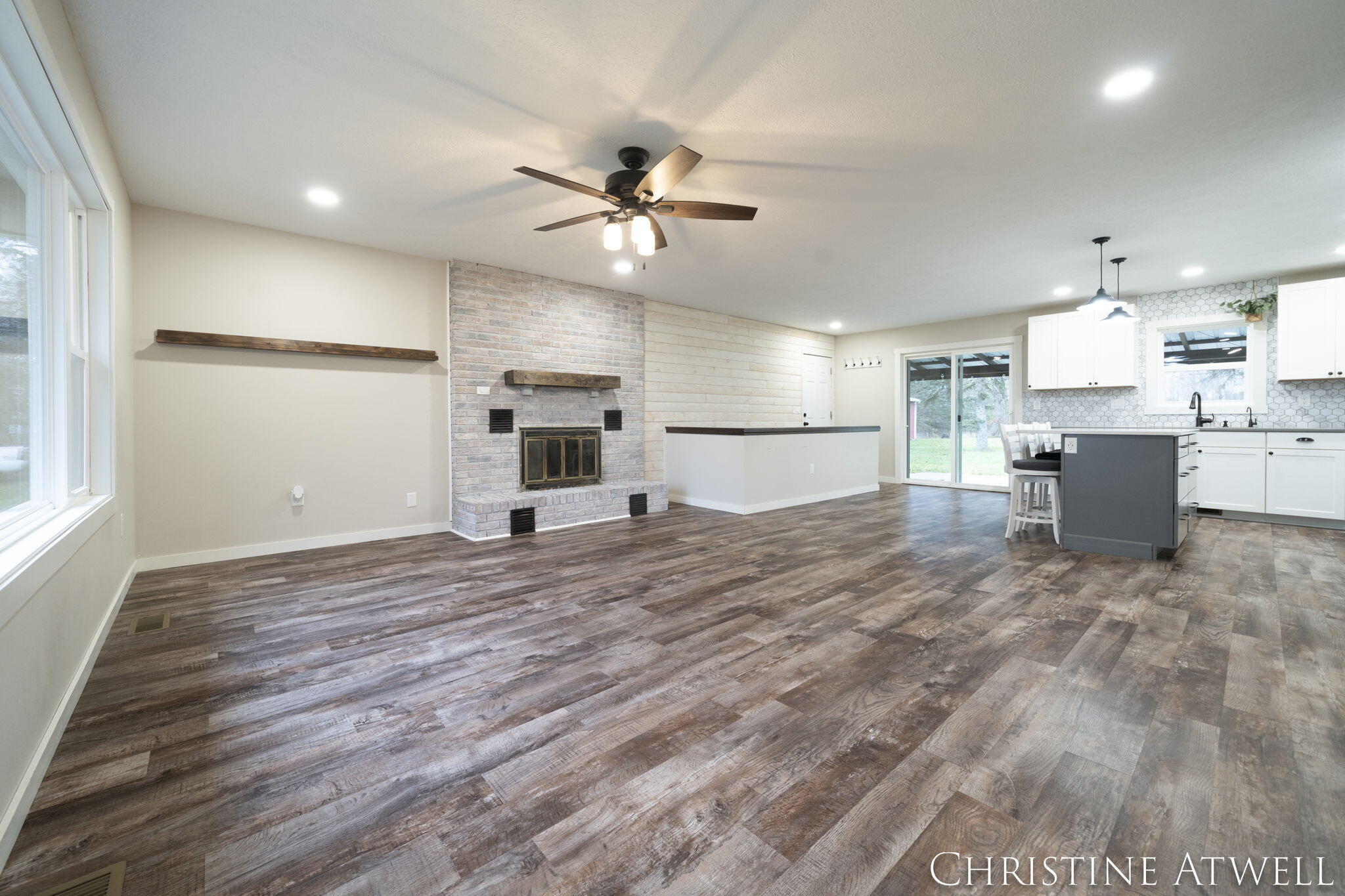 1331 South Perkey Road Charlotte, MI 48813 - Photo 5 of 39 5-web-or-mls-1331-s-perkey-rd