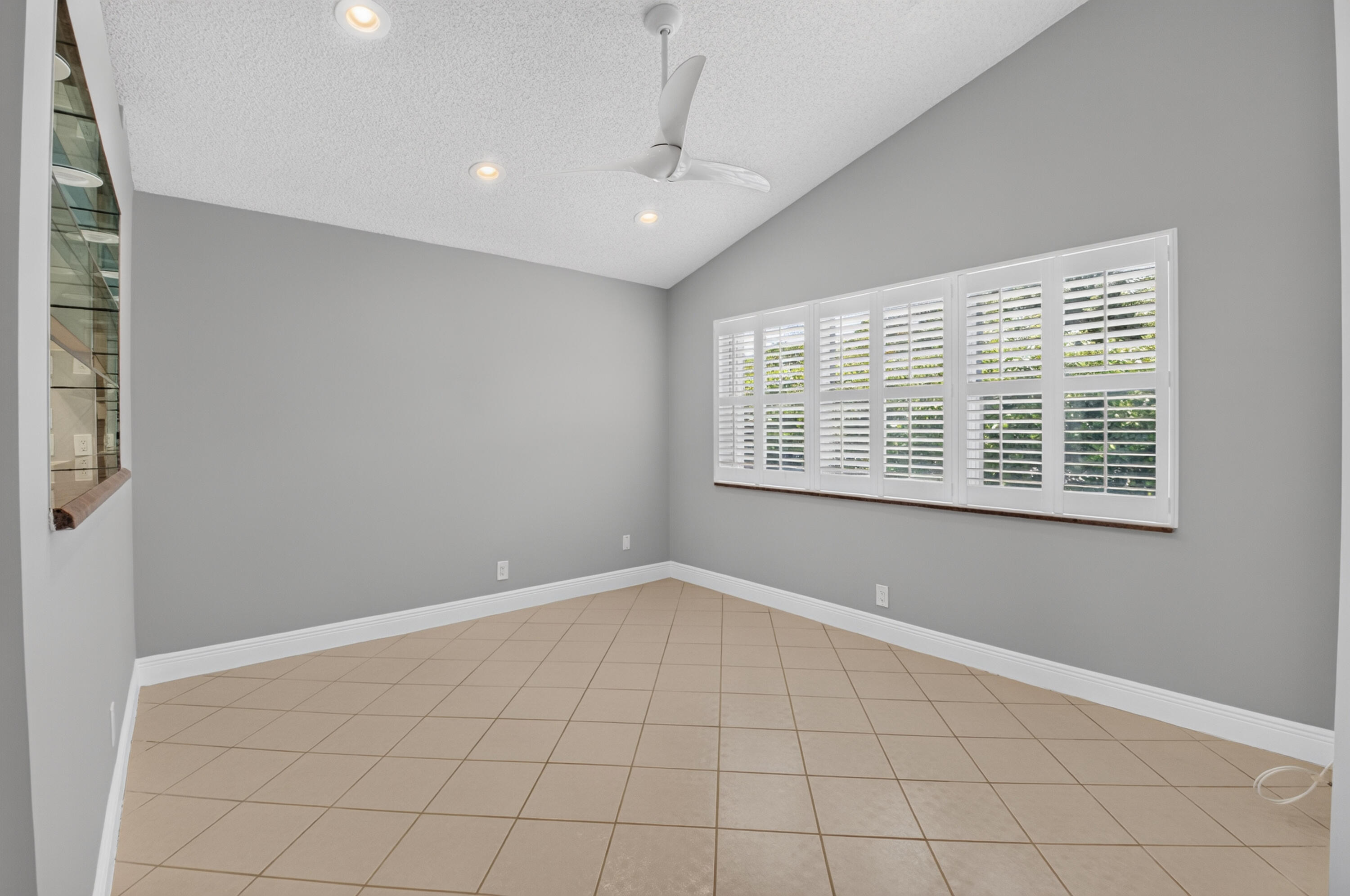 10911 Ladera Lane, Unit A Boca Raton, FL 33498 - Photo 14 of 52 DSC_5234