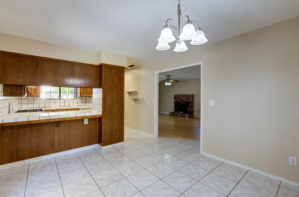 $2,350 | 2394 Scott Avenue, Clovis, CA 93611