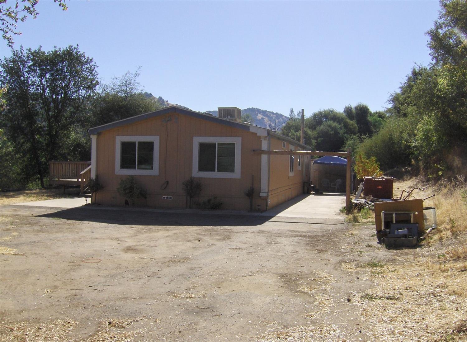 46079 Chuckwagon Road Squaw Valley, CA 93675 - Photo 2 of 12 Gallery Image 2