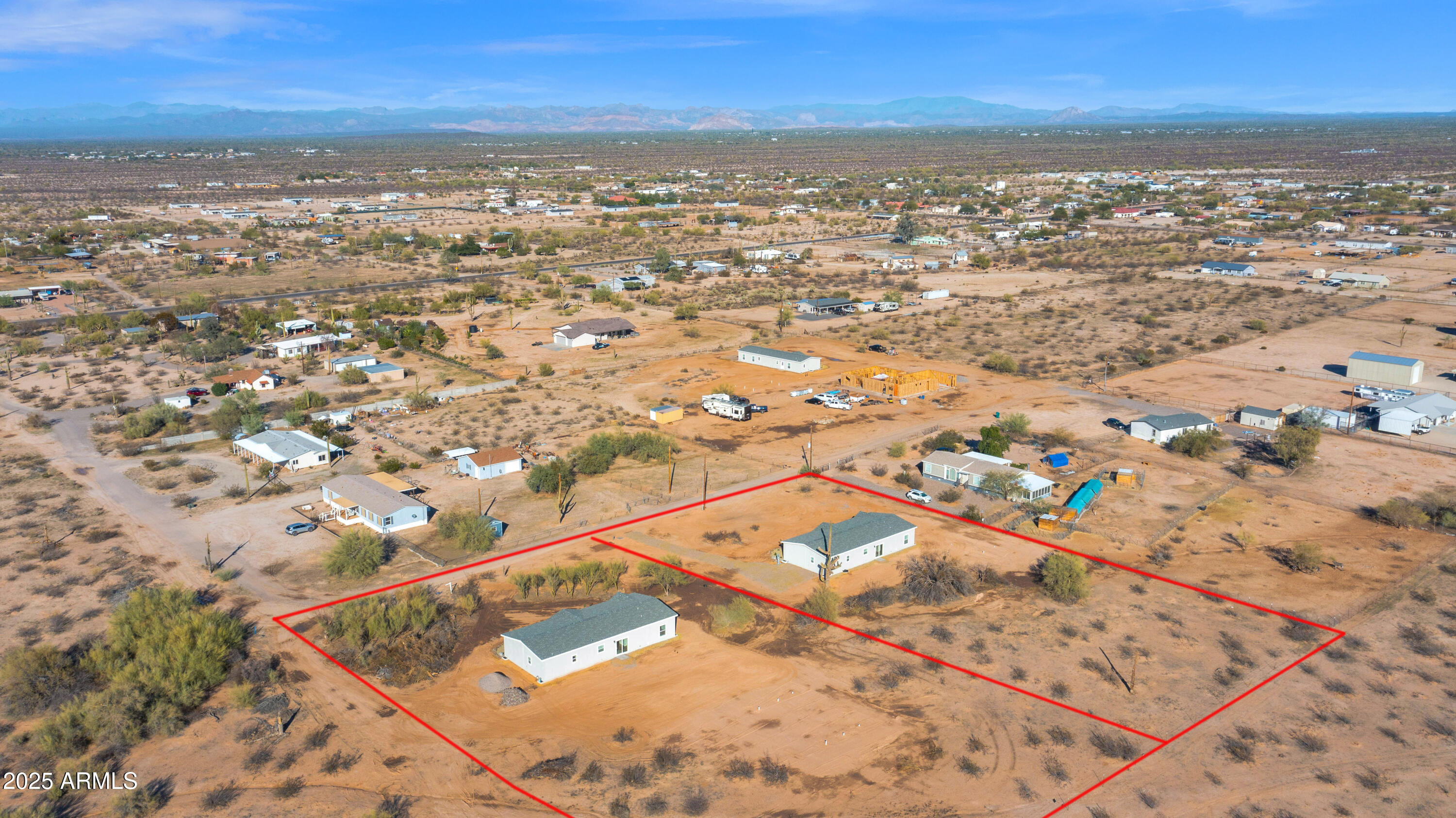 22367 North Royd Road Florence, AZ 85132 - Photo 20 of 22 a view of city and ocean