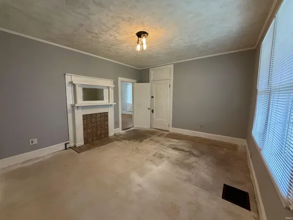 $138,000 | 644 East Maryland Street, Evansville, IN 47711