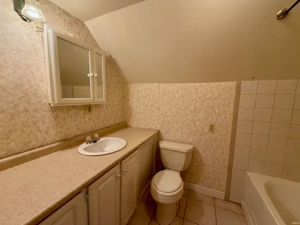 $138,000 | 644 East Maryland Street, Evansville, IN 47711