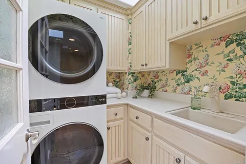 $4,350,000 | 33631 Halyard Drive, Dana Point, CA 92629