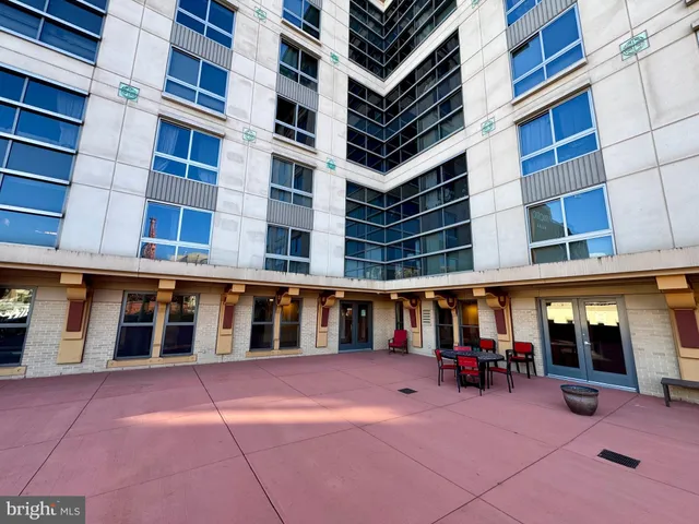 $2,500 | 777 7th Street Northwest, Unit 322, Washington, DC 20001