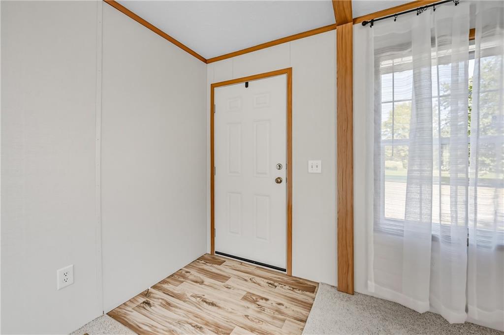 69 South Summit Road, Unit 204 Greenville, PA 16125 - Photo 14 of 49