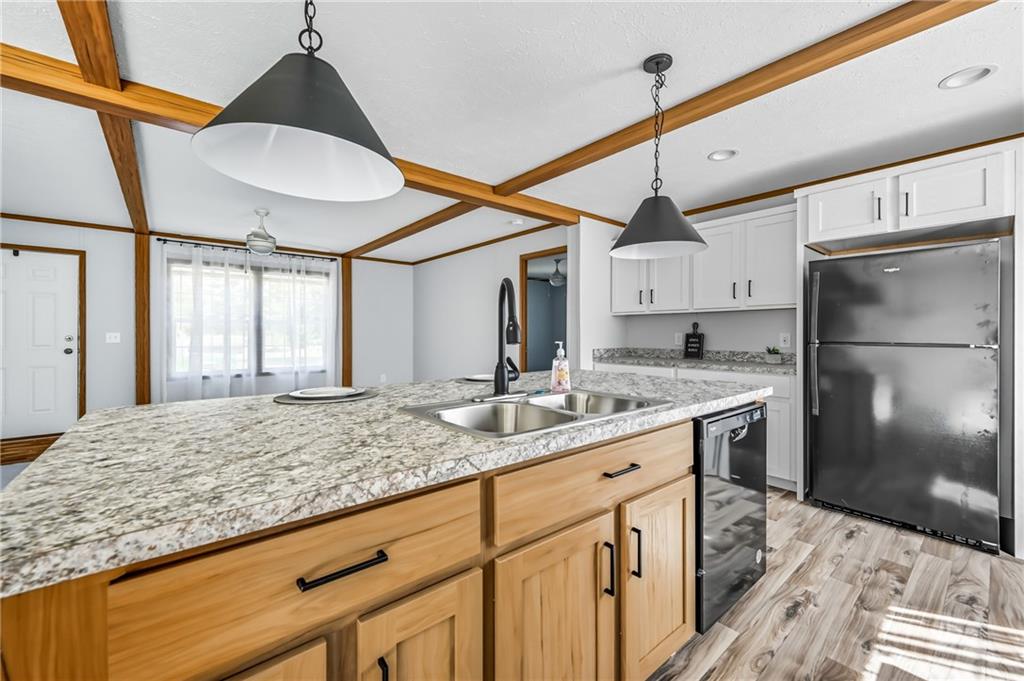 69 South Summit Road, Unit 204 Greenville, PA 16125 - Photo 23 of 49