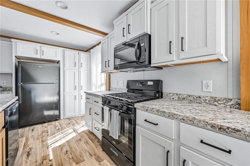 69 South Summit Road, Unit 204 Greenville, PA 16125 - Photo 24 of 49