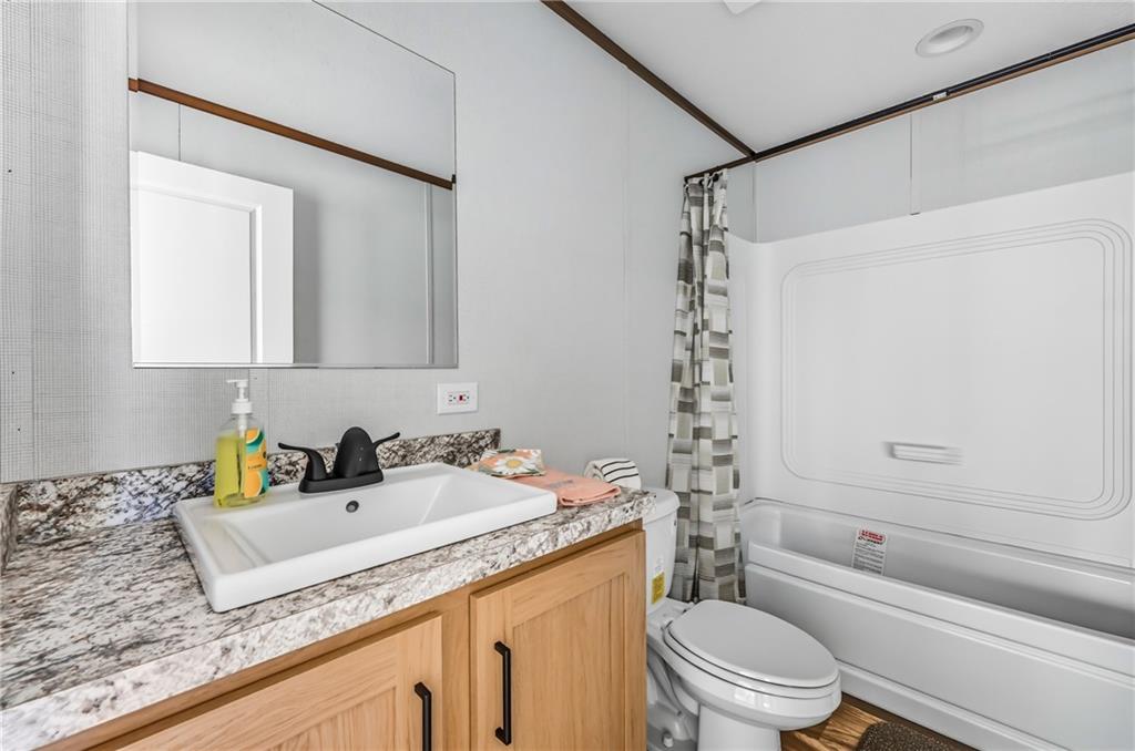 69 South Summit Road, Unit 204 Greenville, PA 16125 - Photo 39 of 49