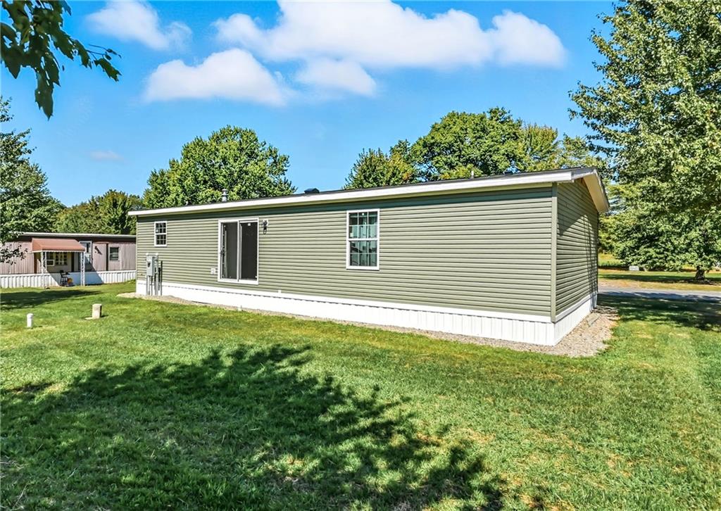 69 South Summit Road, Unit 204 Greenville, PA 16125 - Photo 7 of 49