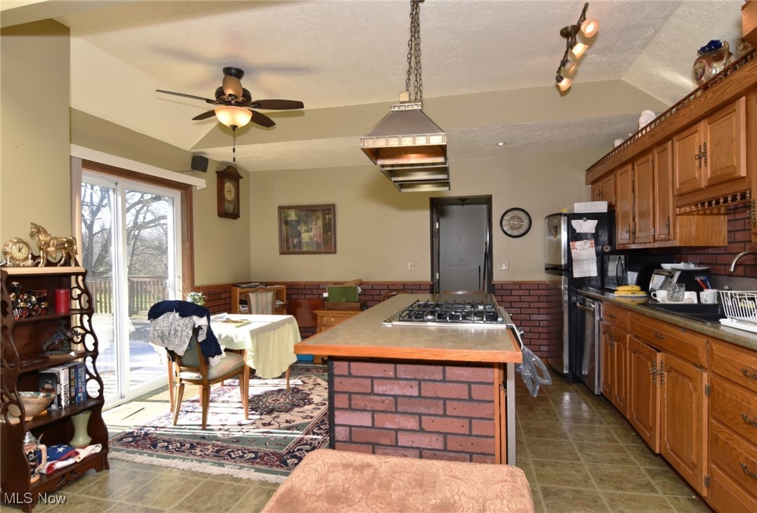 12900 Fruitside Road Cleveland, OH 44125 - Photo 5 of 15 Gallery Image 5