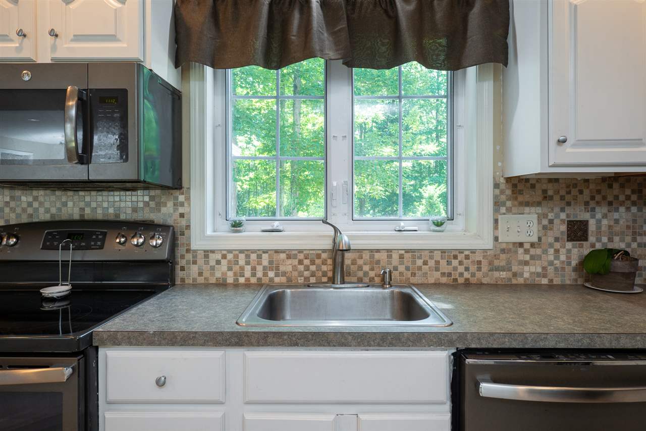 1 Fox Run Road Nottingham, NH 03290 - Photo 15 of 40