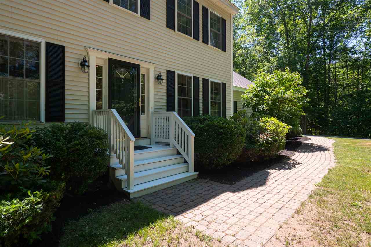 1 Fox Run Road Nottingham, NH 03290 - Photo 3 of 40