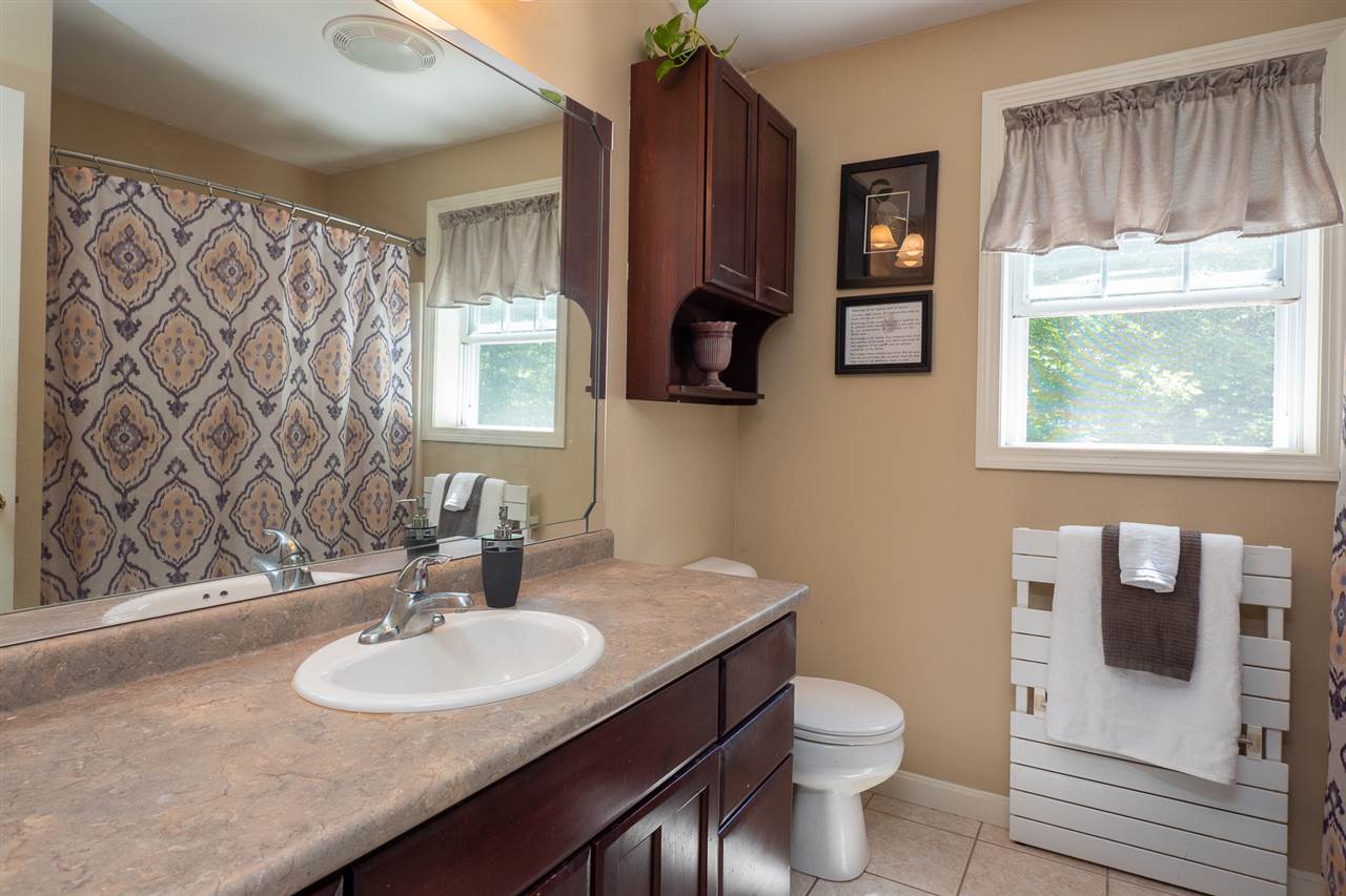 1 Fox Run Road Nottingham, NH 03290 - Photo 22 of 40