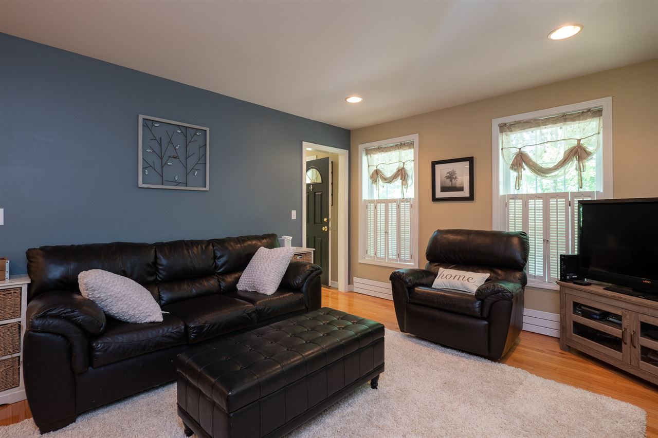 1 Fox Run Road Nottingham, NH 03290 - Photo 5 of 40