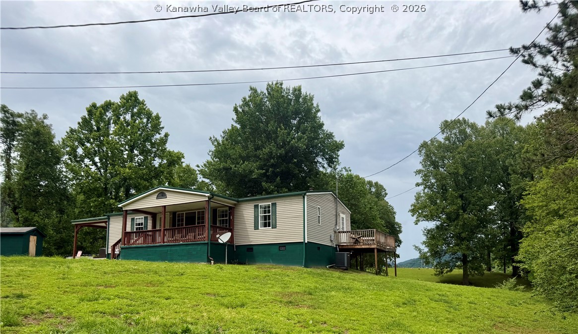136 Rocky Hl Road Chapmanville, WV 25508 - Photo 2 of 24 Gallery Image 2