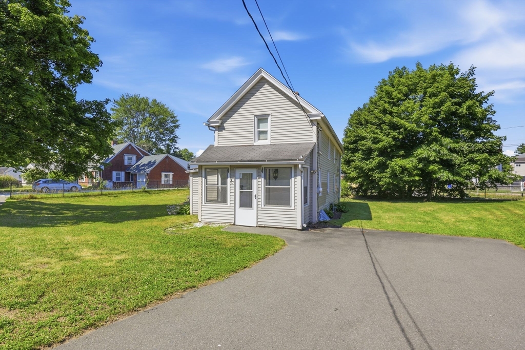 70 Milton Street Springfield, MA 01151 - Photo 2 of 37