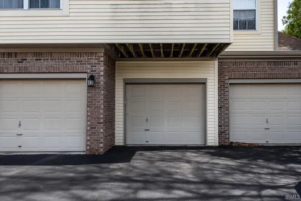 $239,900 | 3707 East Barrington Drive, Unit 305, Bloomington, IN 47408