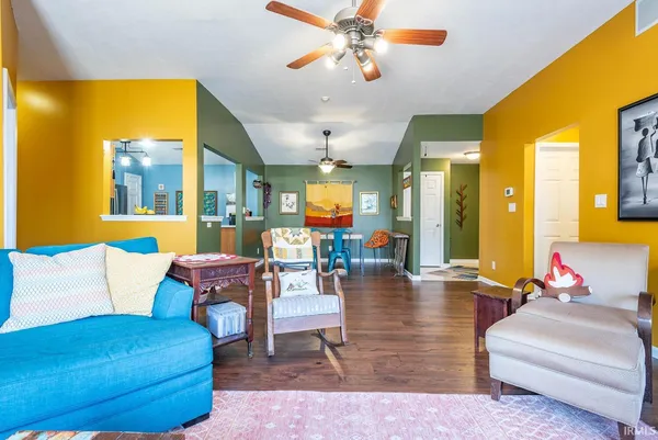$239,900 | 3707 East Barrington Drive, Unit 305, Bloomington, IN 47408