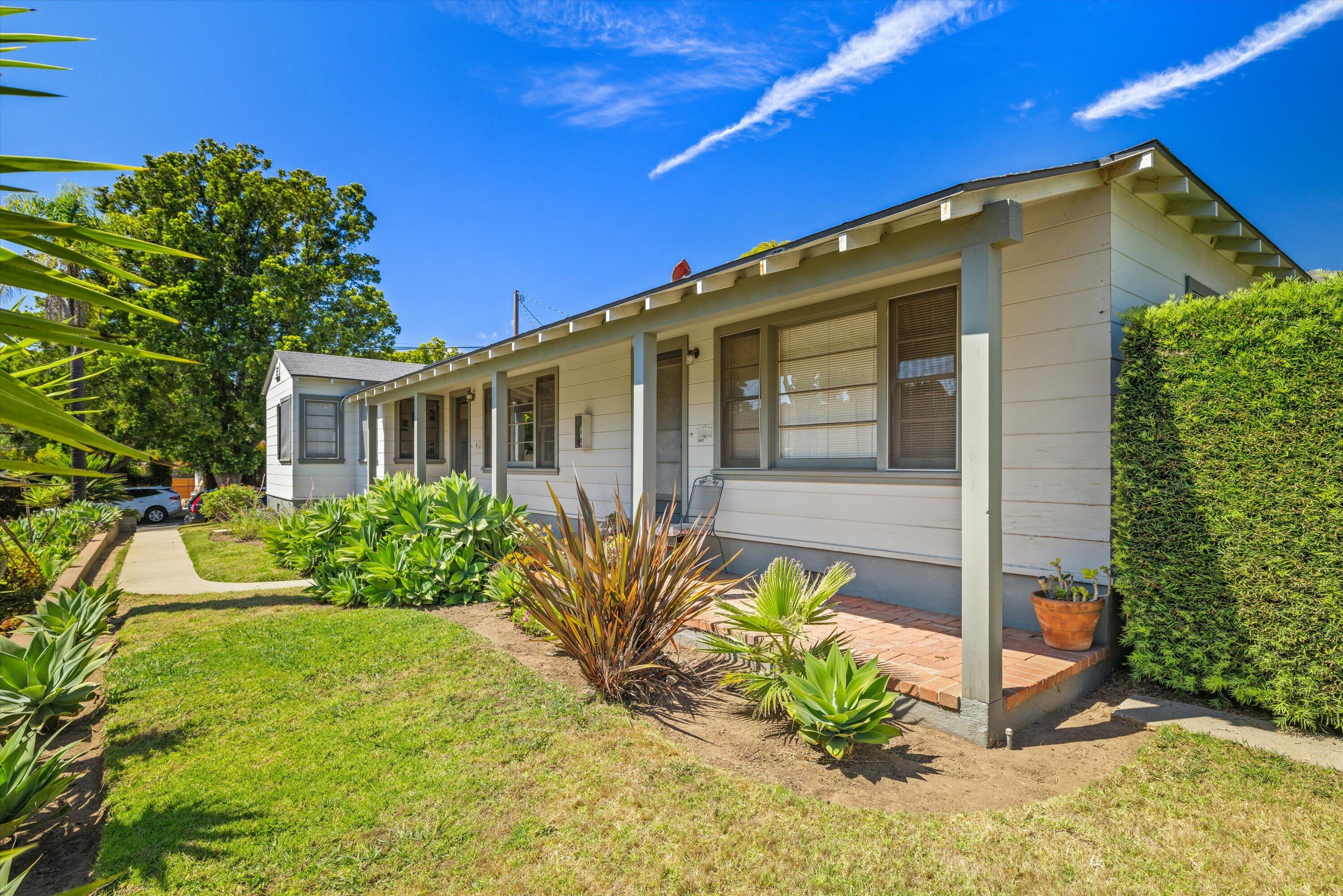 233 West Quinto Street Santa Barbara, CA 93105 - Photo 11 of 18 Existing rear studio units (2)