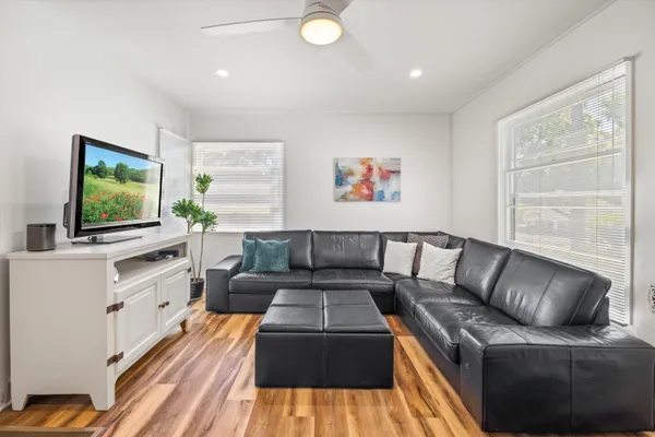 $1,995,000 | 233 West Quinto Street, Santa Barbara, CA 93105