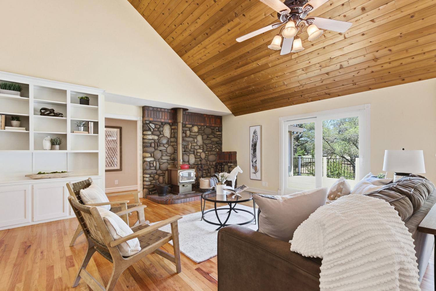 4294 Creekhaven Road Auburn, CA 95602 - Photo 10 of 73