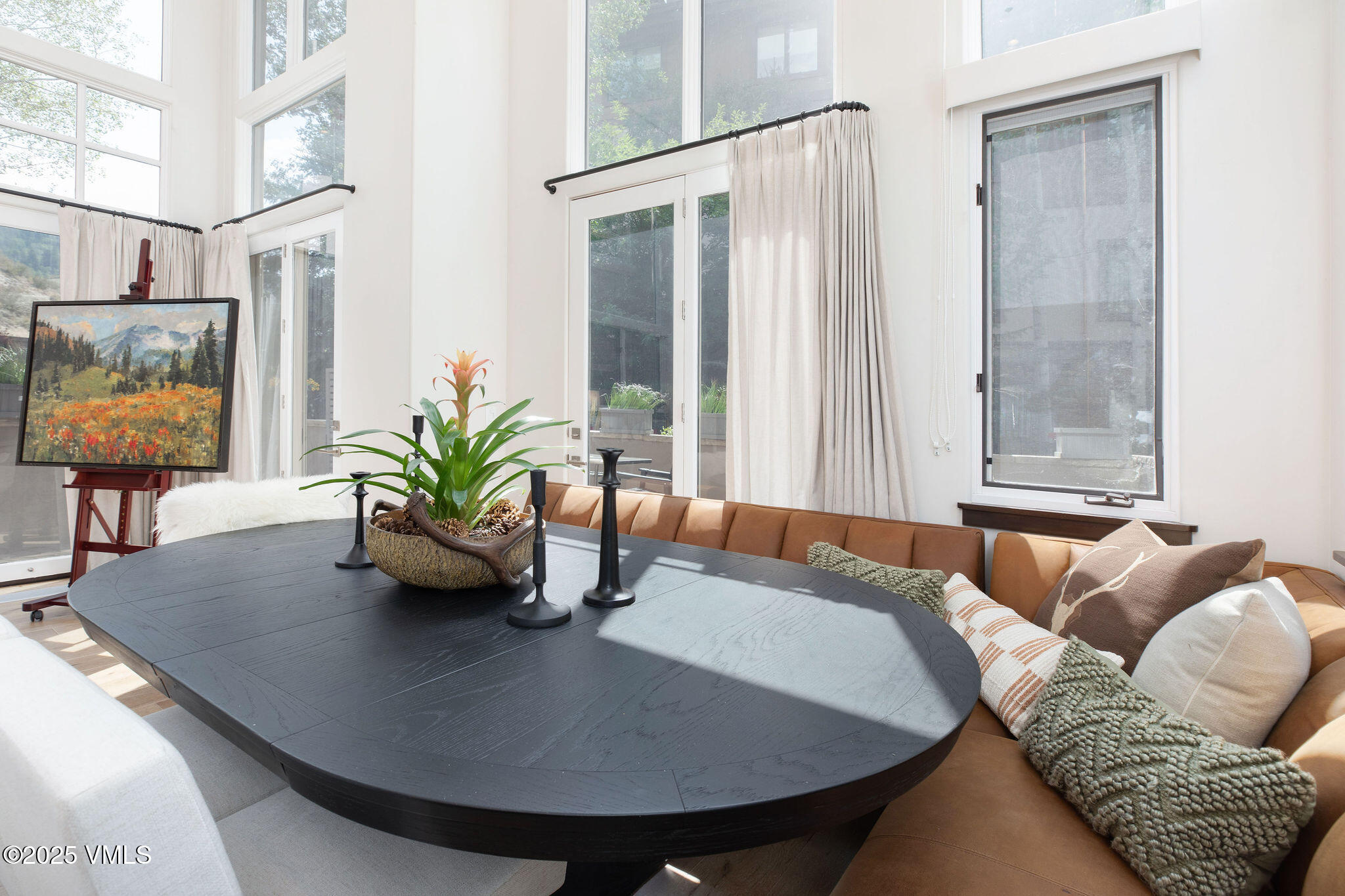 66 Arrowhead Circle, Unit 5 Edwards, CO 81632 - Photo 7 of 15 buffalo_park_5_interior_dining_a