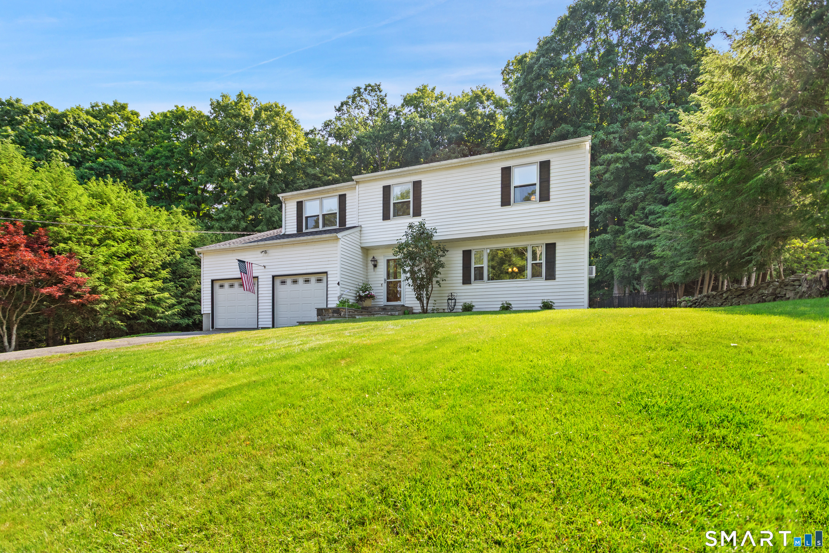 4 Windaway Road Bethel, CT 06801 - Photo 31 of 33
