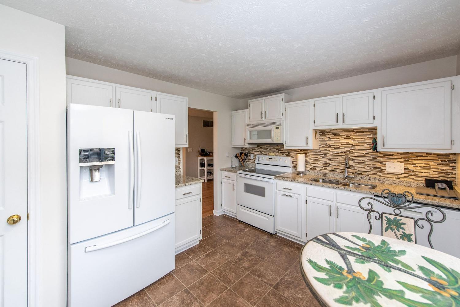 6360 Cheviot Road, Unit 1 Cincinnati, OH 45247 - Photo 11 of 35 Gallery Image 11