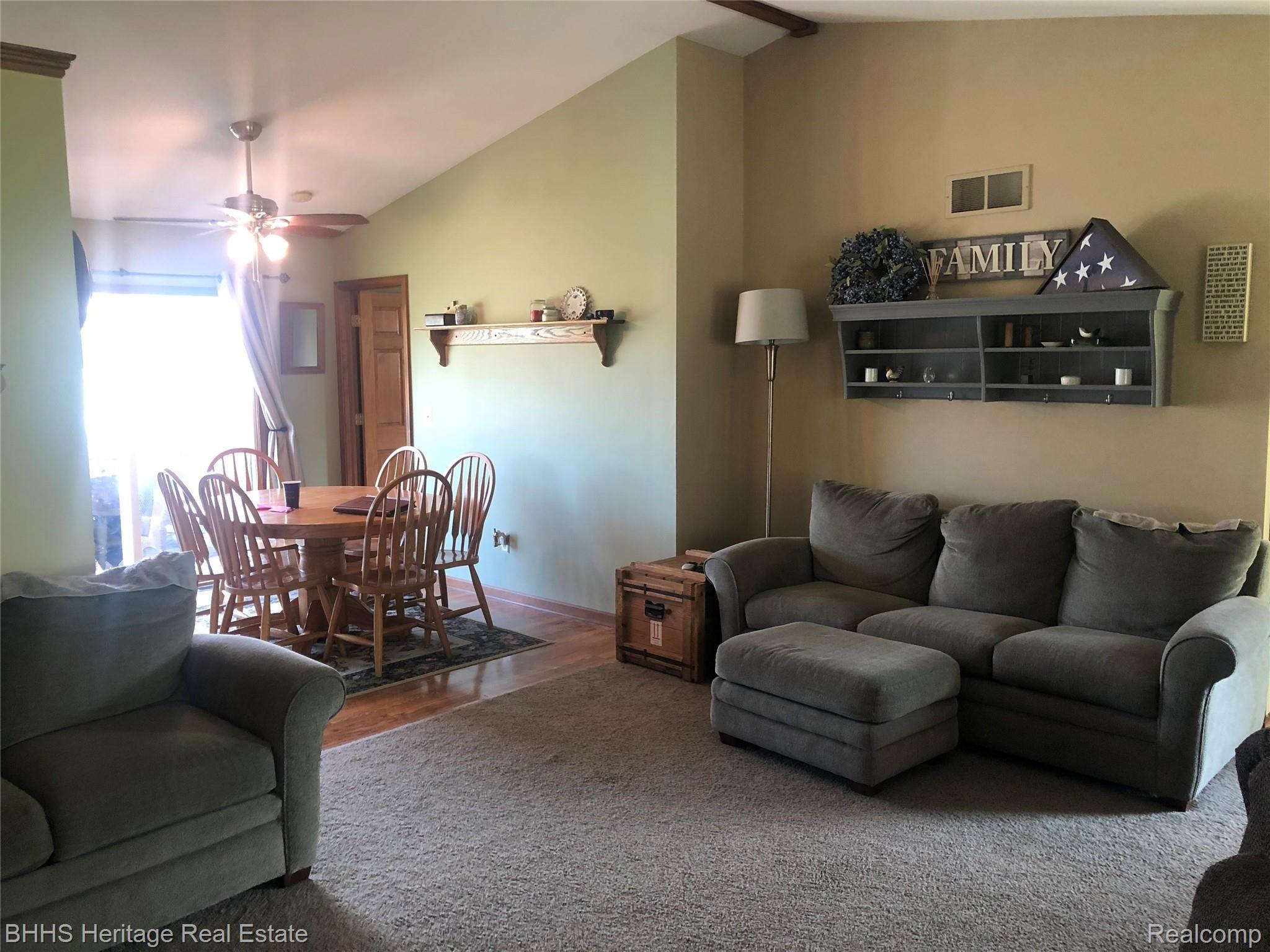 11748 Britton Road Byron, MI 48418 - Photo 6 of 24 IMG_5615.JPG