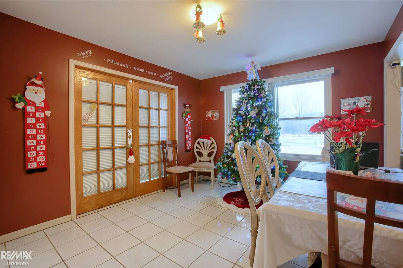 1323 Mayer Road St. Clair, MI 48079 - Photo 7 of 32 50064195-6.JPG