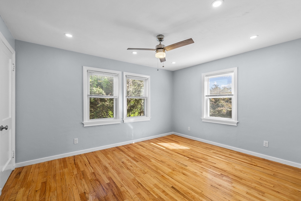73 Bay State Road Quincy, MA 02171 - Photo 11 of 17 Gallery Image 11