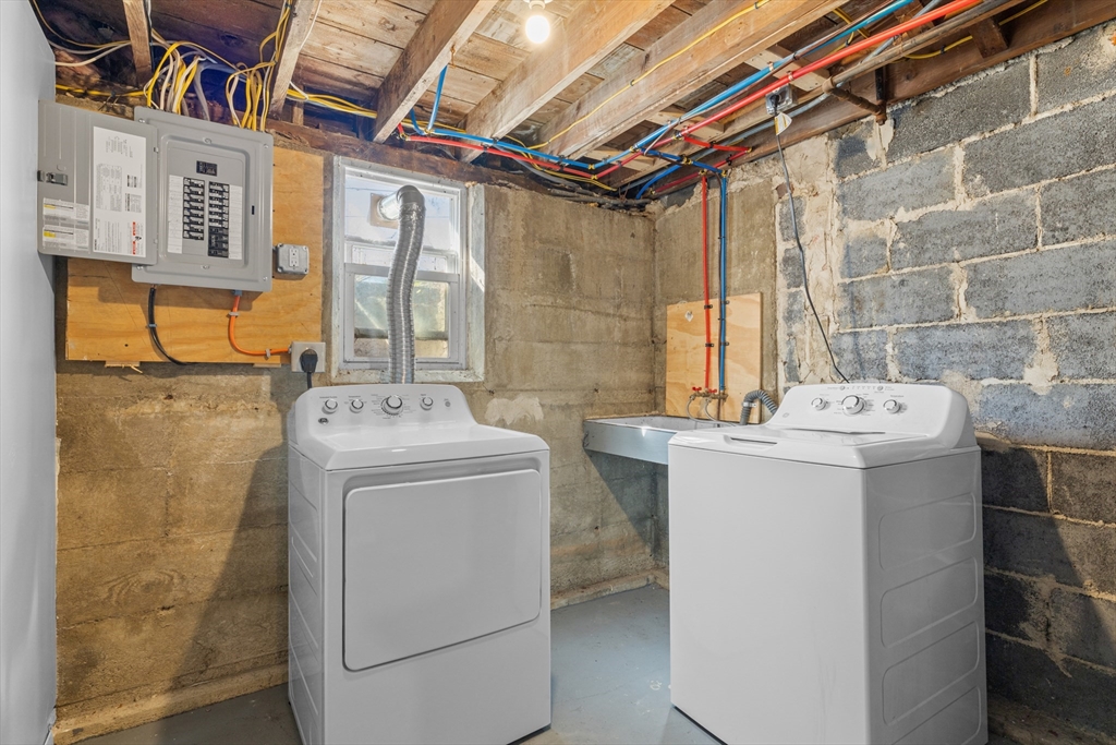 73 Bay State Road Quincy, MA 02171 - Photo 15 of 17 Gallery Image 15