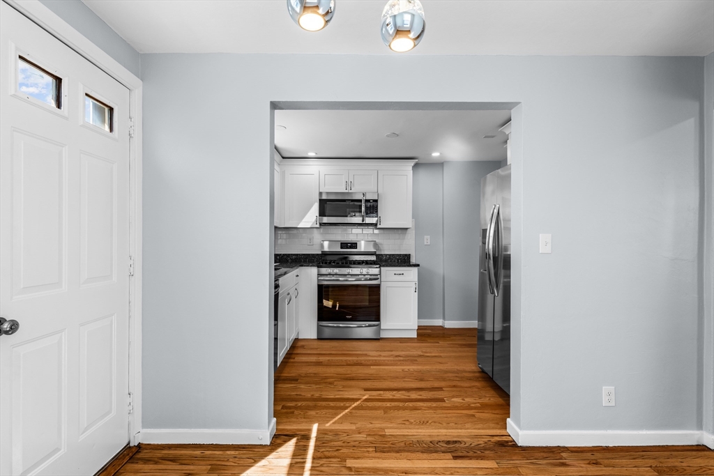 73 Bay State Road Quincy, MA 02171 - Photo 7 of 17 Gallery Image 7