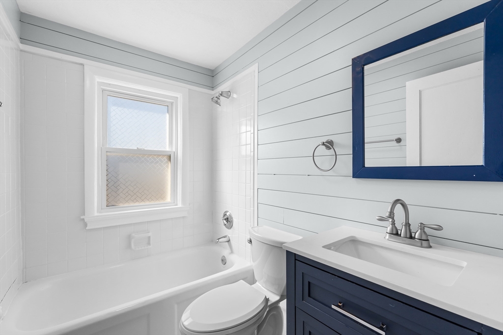 73 Bay State Road Quincy, MA 02171 - Photo 10 of 17 Gallery Image 10
