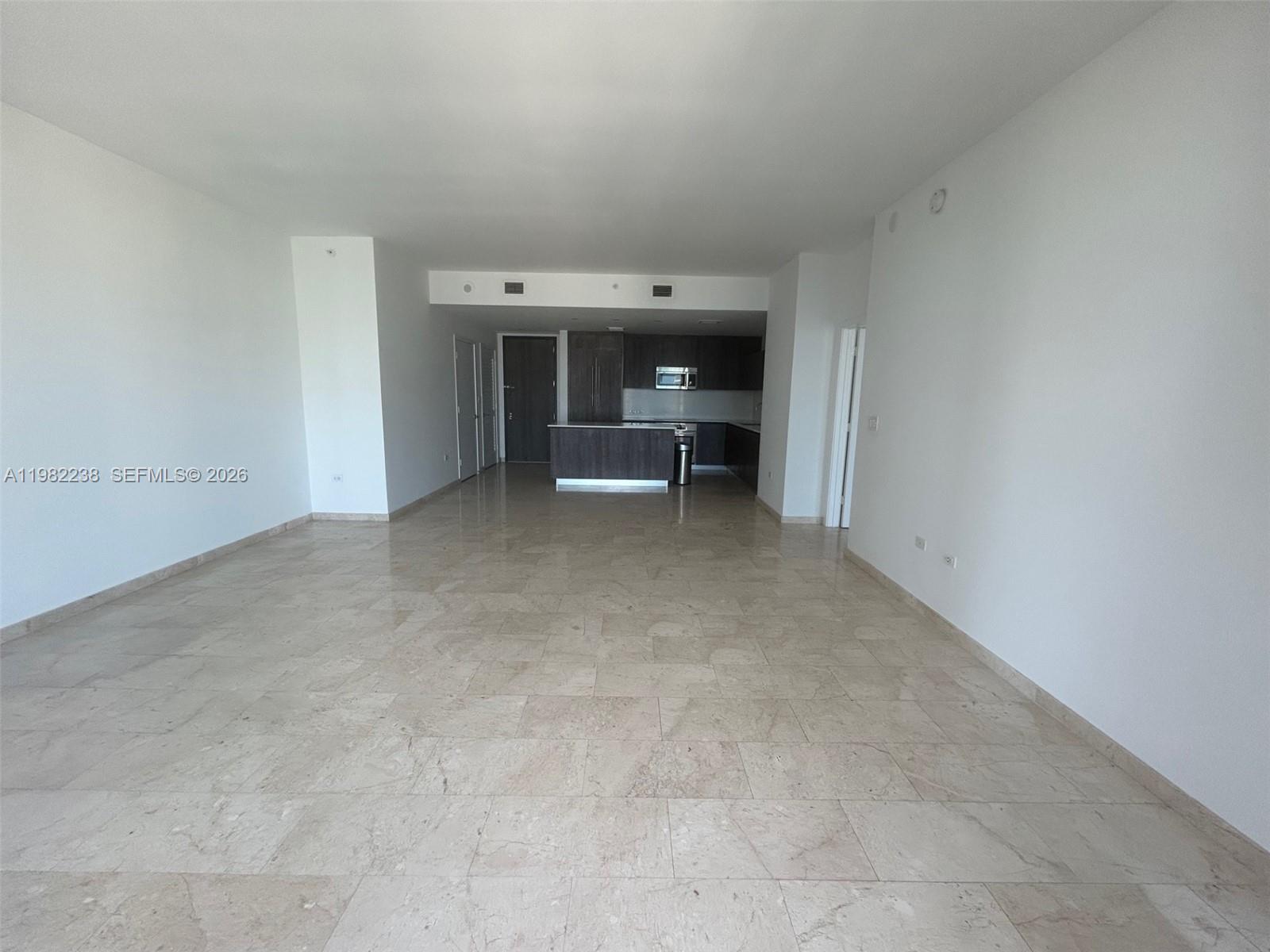 88 Southwest 7th Street, Unit 3307 Miami, FL 33130 - Photo 11 of 20