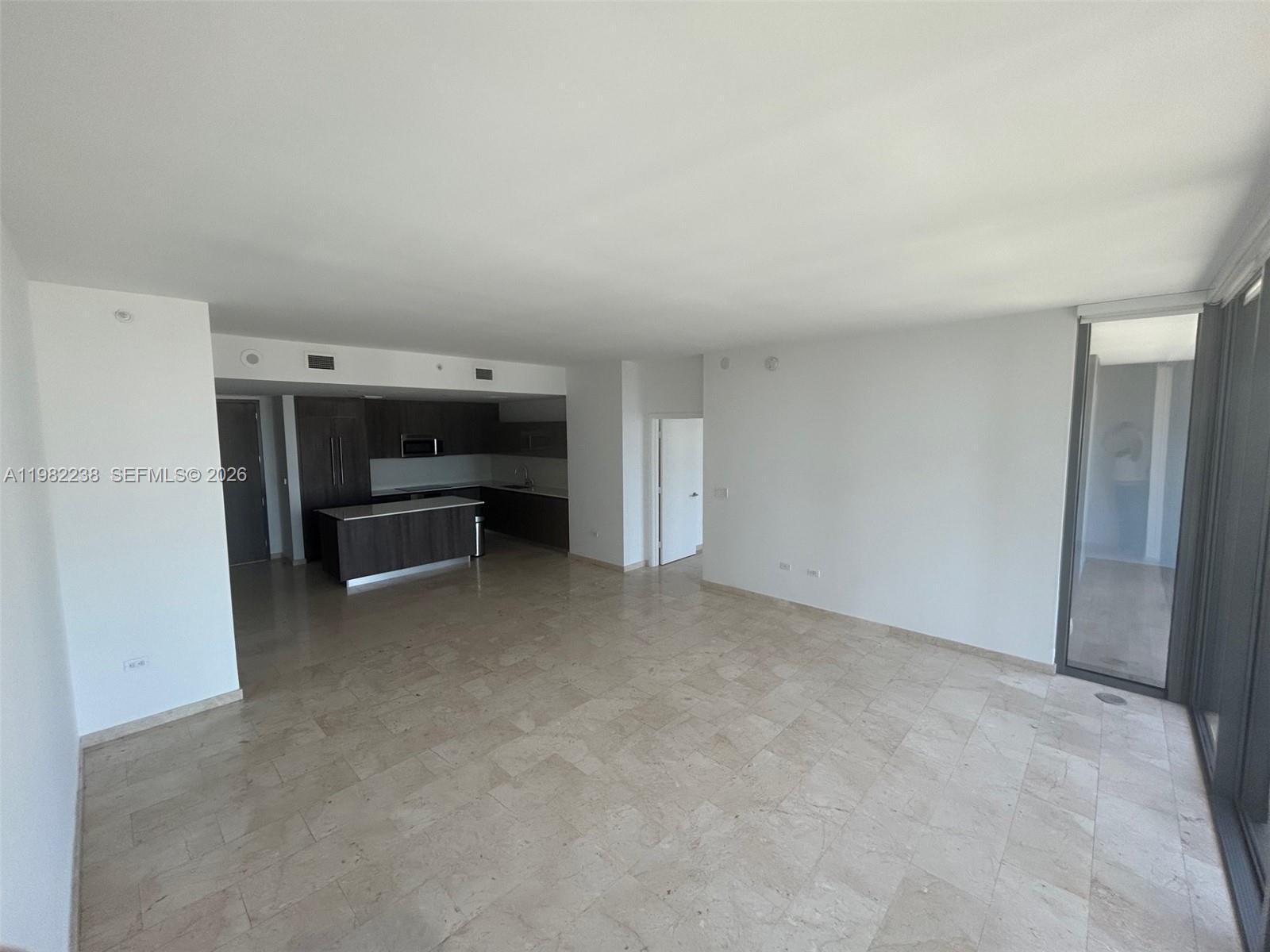 88 Southwest 7th Street, Unit 3307 Miami, FL 33130 - Photo 12 of 20