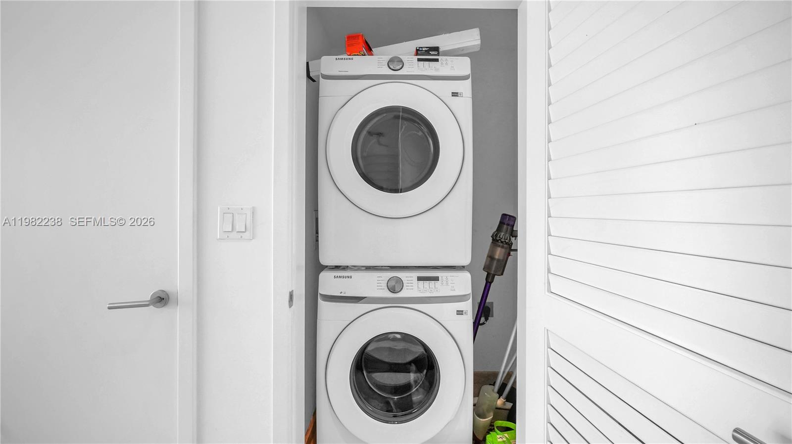88 Southwest 7th Street, Unit 3307 Miami, FL 33130 - Photo 18 of 20