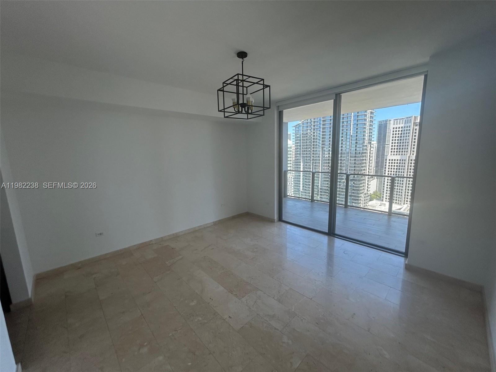 88 Southwest 7th Street, Unit 3307 Miami, FL 33130 - Photo 8 of 13