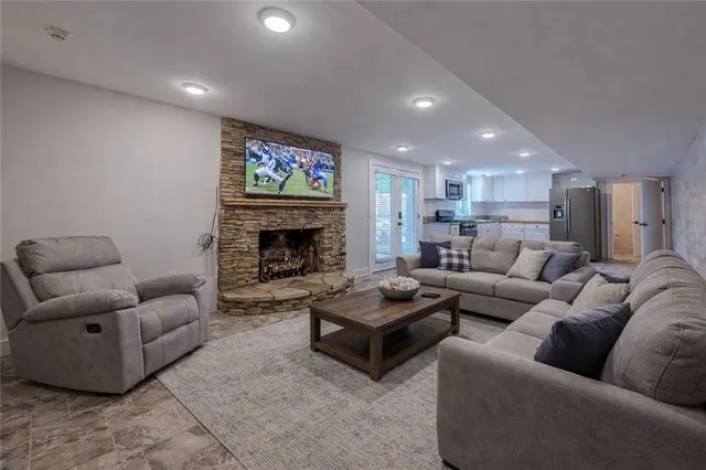 $1,095,000 | 2697 South Cherokee Lane, Woodstock, GA 30188