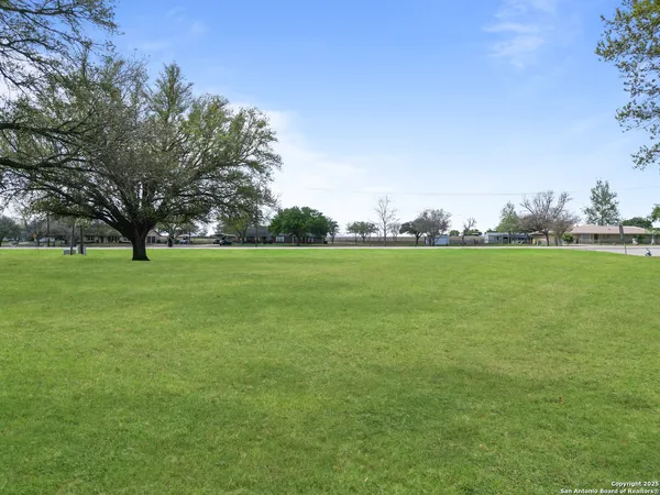 $55,000 | 1900 Chukar Street, Floresville, TX 78114