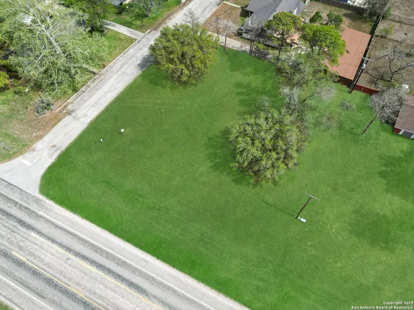 $55,000 | 1900 Chukar Street, Floresville, TX 78114