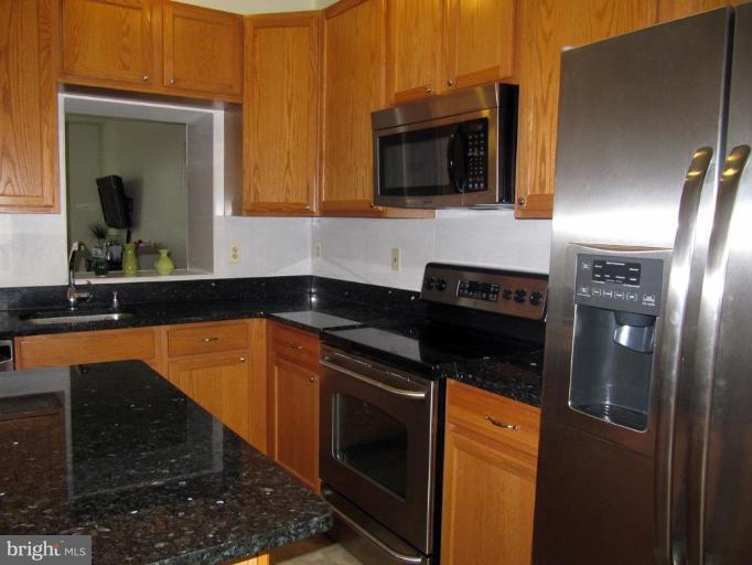 6342 Wind Rider Way Columbia, MD 21045 - Photo 3 of 15 kitchen (2)