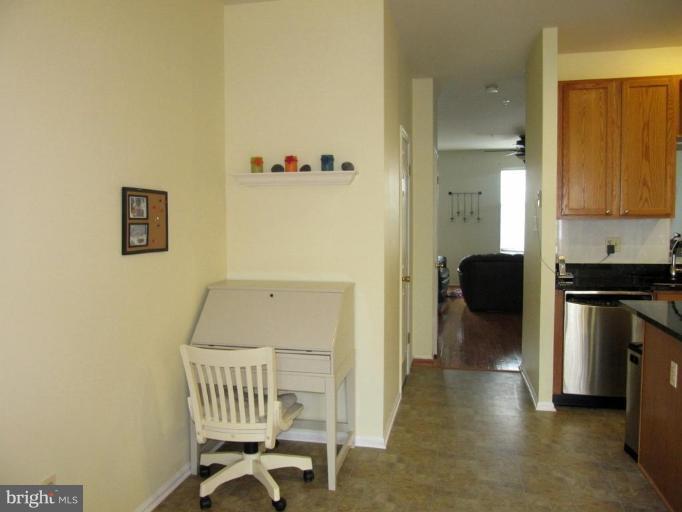 6342 Wind Rider Way Columbia, MD 21045 - Photo 5 of 15 kitchen (4)