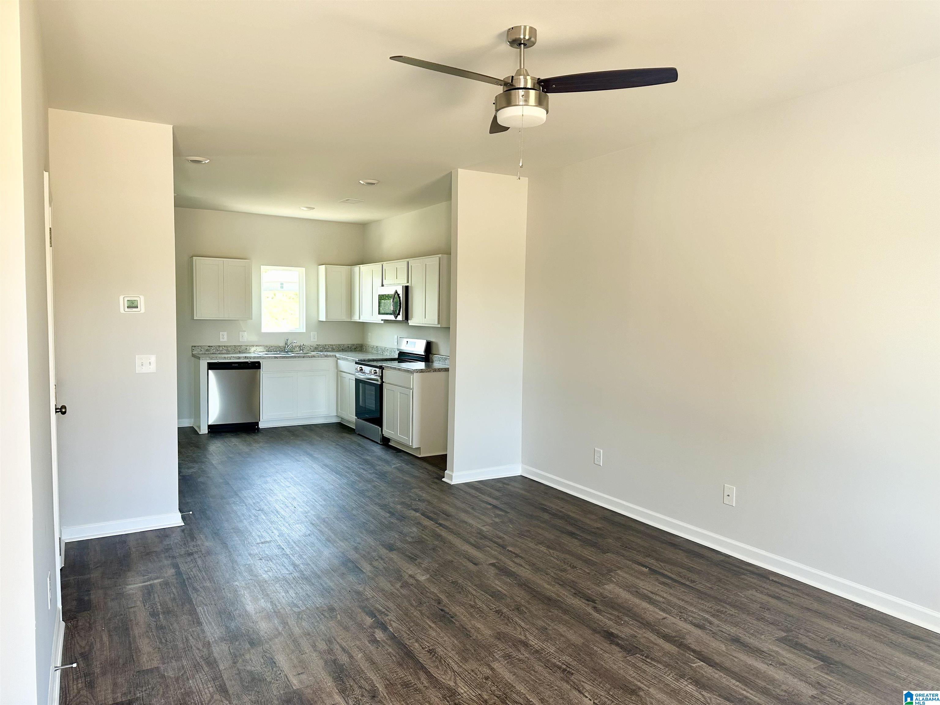 1252 Maitland Road Leeds, AL 35094 - Photo 5 of 17