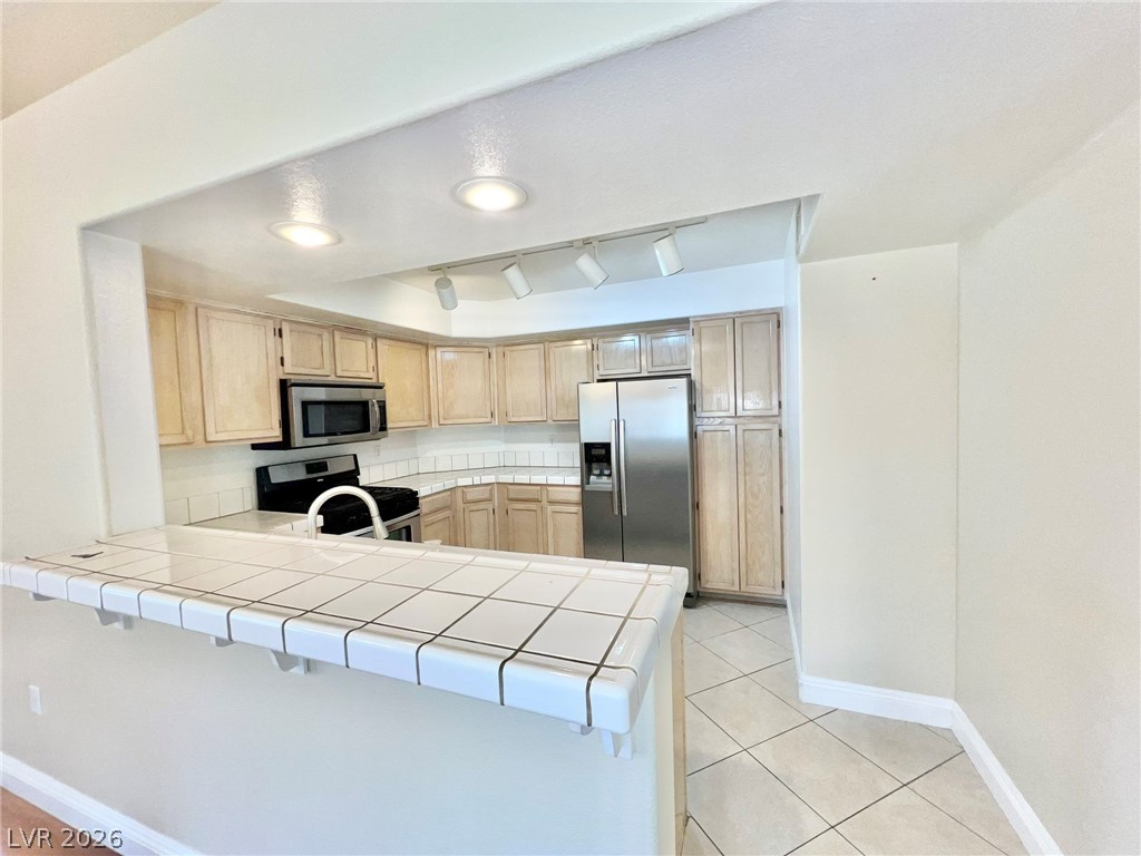 7950 West Flamingo Road, Unit 2027 Las Vegas, NV 89147 - Photo 10 of 18