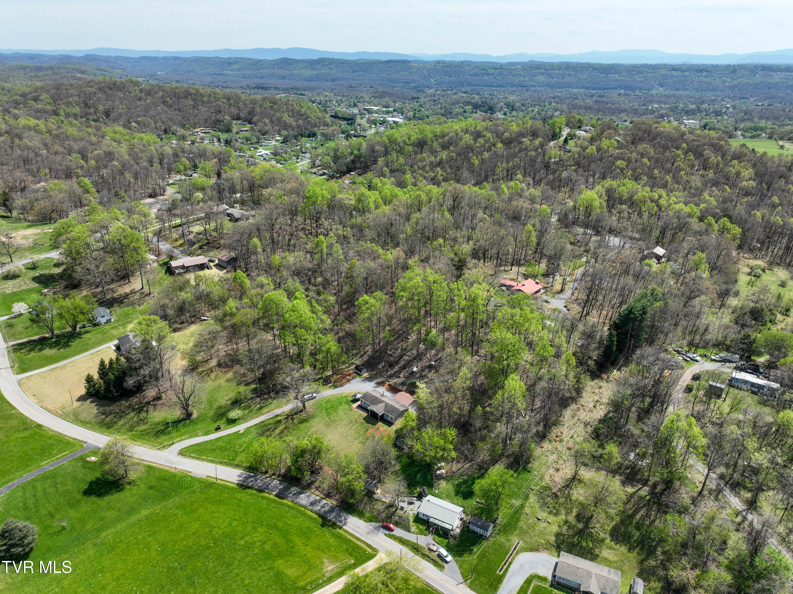 800 Chadwell Road Kingsport, TN 37660 - Photo 51 of 58 800 Chadwell Rd Drone MARIA-23